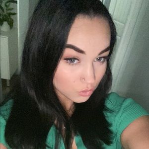 Meet your Posher, Georgia